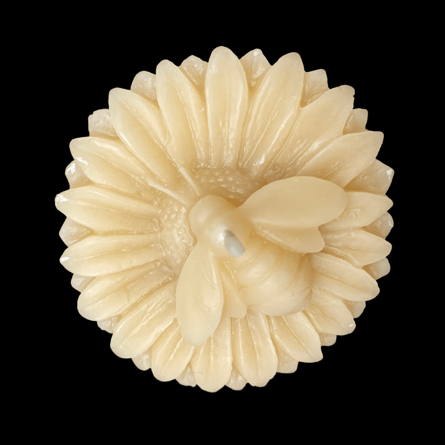 Bee on a Sunflower Candle - Cappings Beeswax